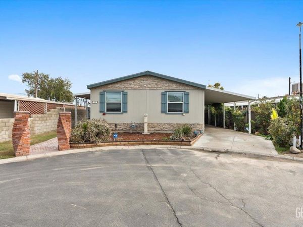 3000 S Chester Ave, Unit 14, Bakersfield, CA 93304