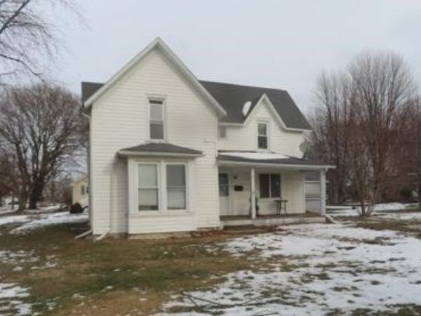 401 NE 3rd Street, Aledo, IL 61231