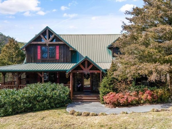 1339 Zachary Thomas Lane, Sevierville, TN 37876