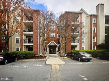 3315 WYNDHAM CIRCLE , Unit 2233, ALEXANDRIA, VA 22302