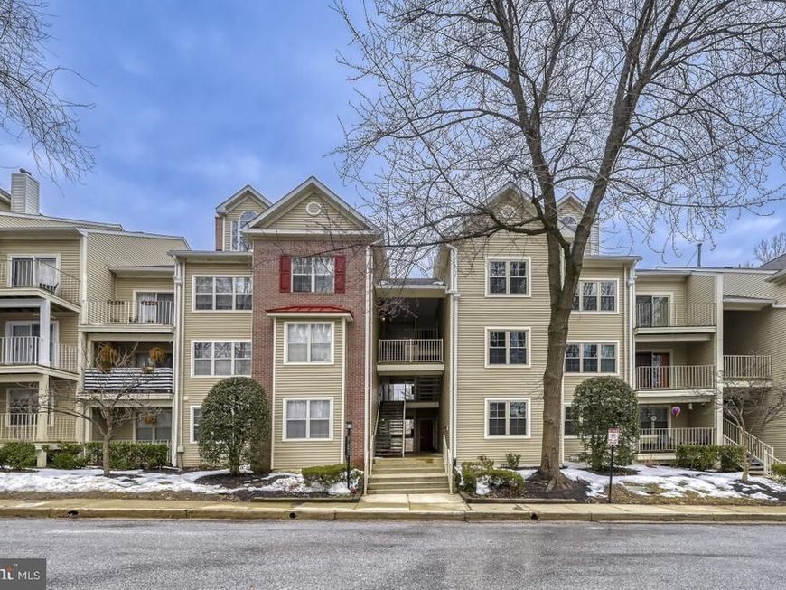 2322 J Falls Gable Lane, Unit J, Baltimore, MD 21209 Main Photo