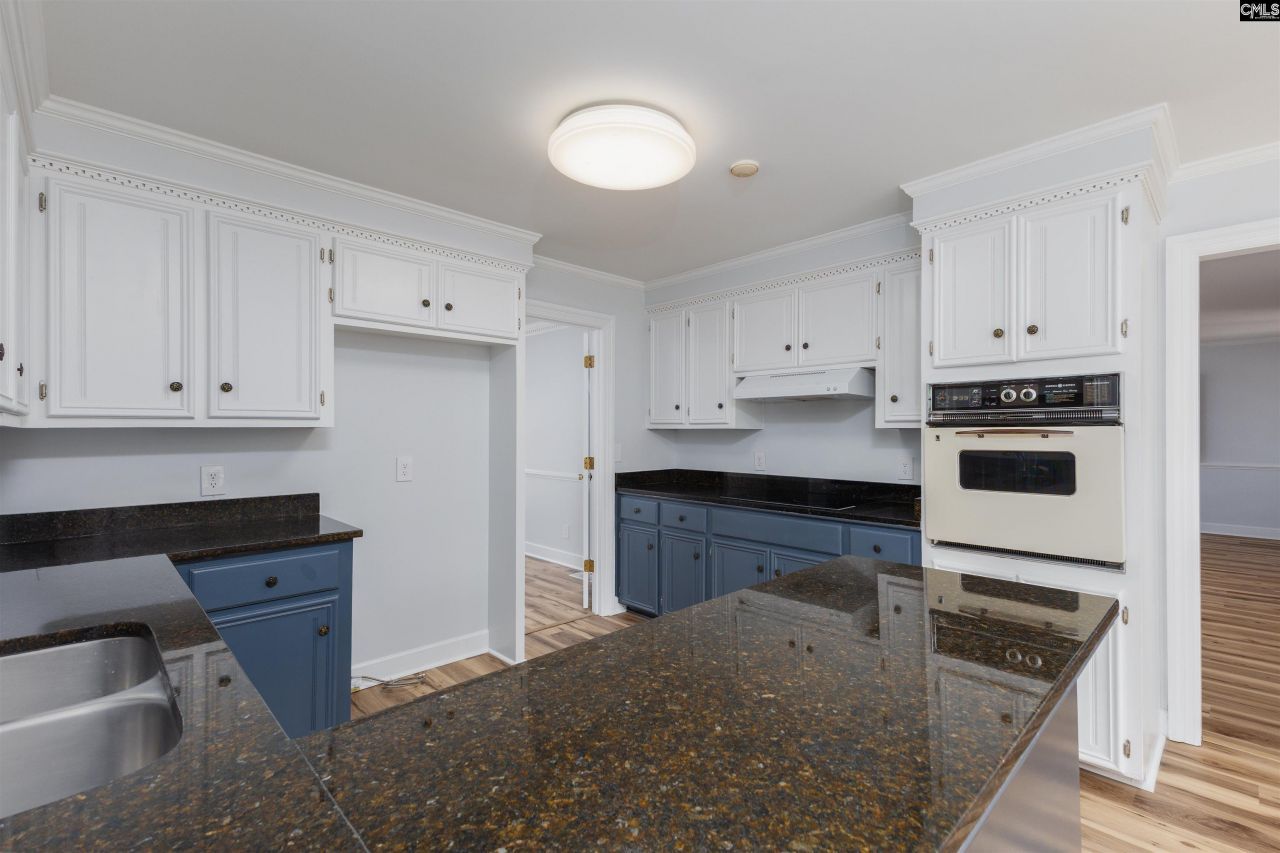 200 Timbercreek Court Photo 10