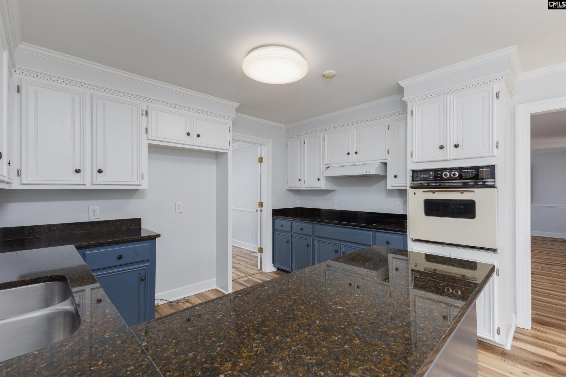 200 Timbercreek Court Photo 11