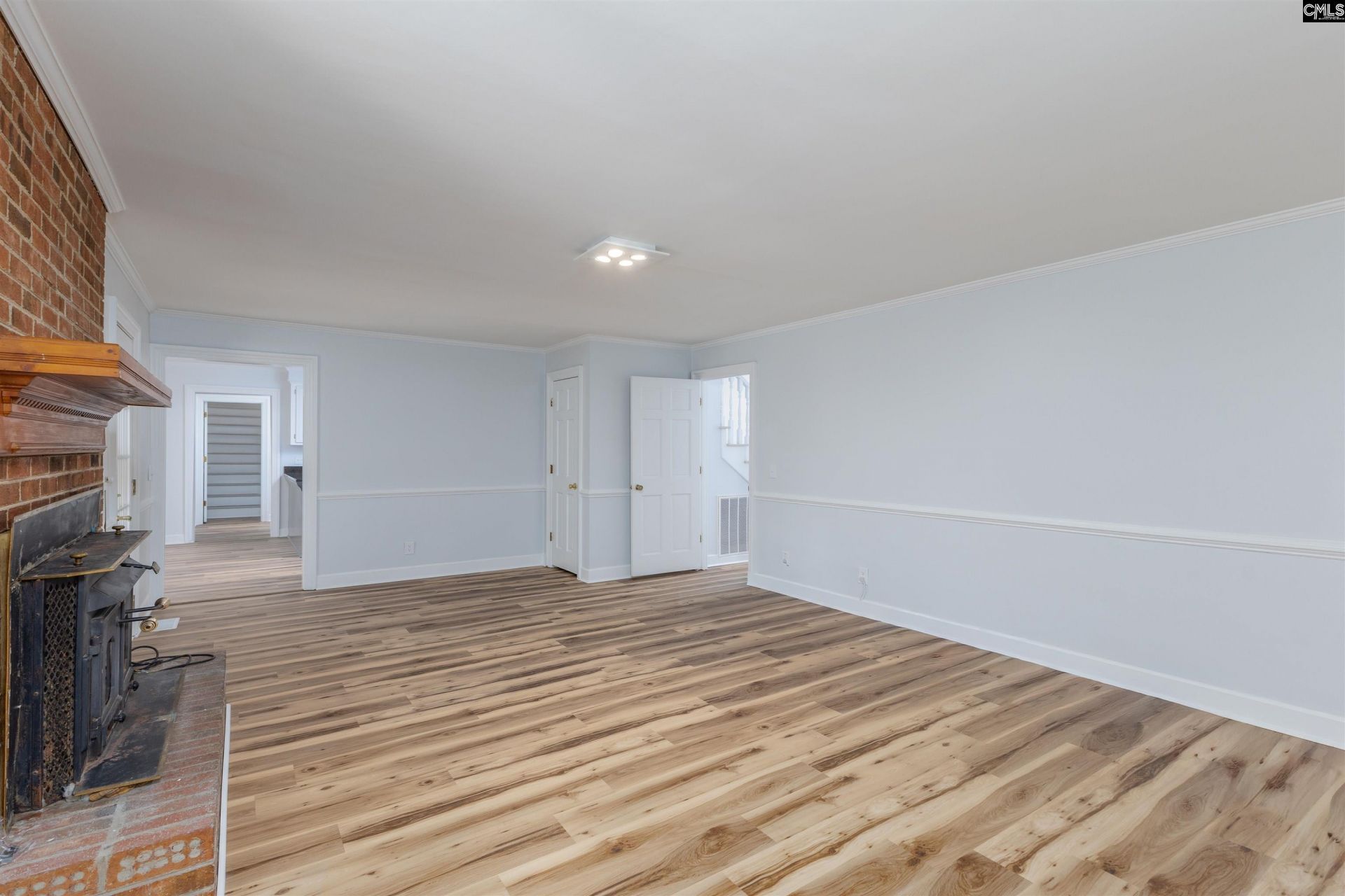 200 Timbercreek Court Photo 17