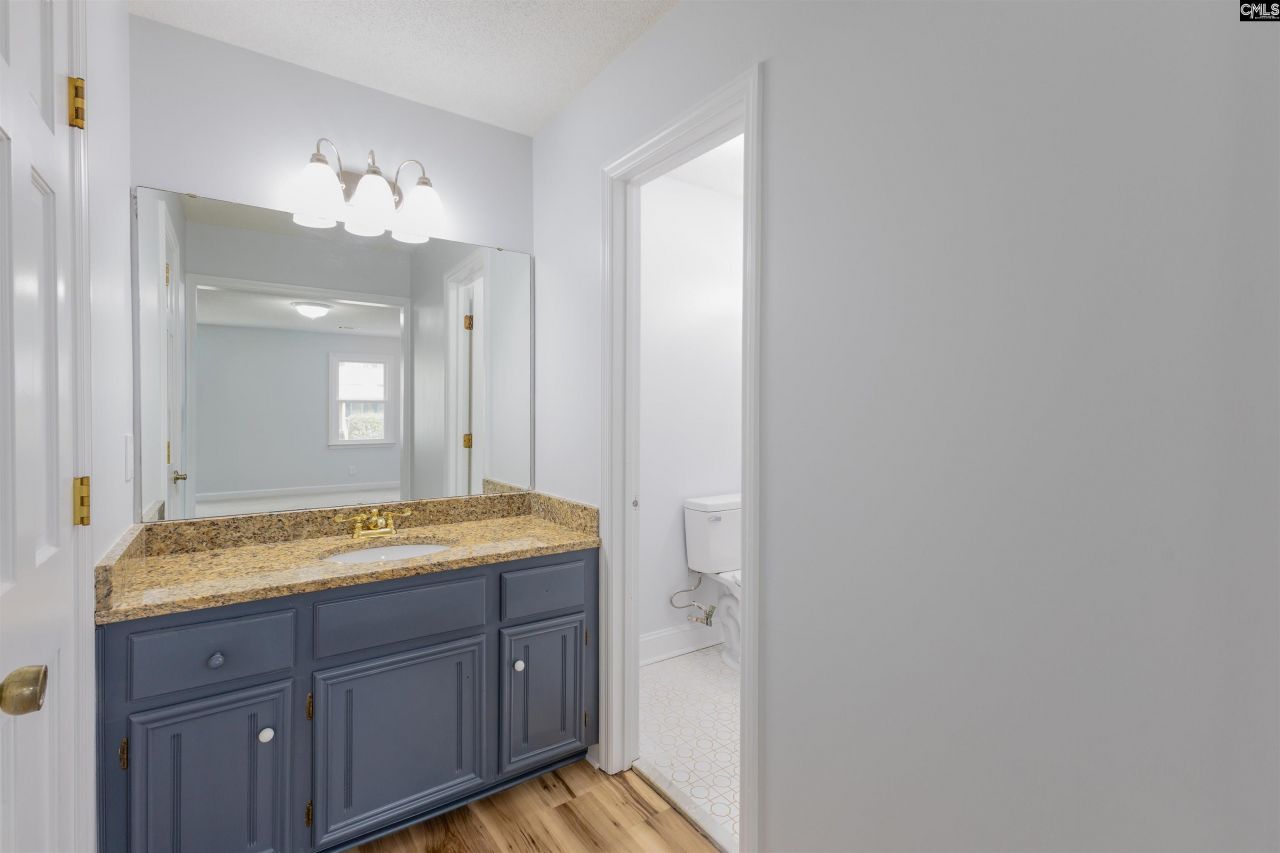 200 Timbercreek Court  Photo 21