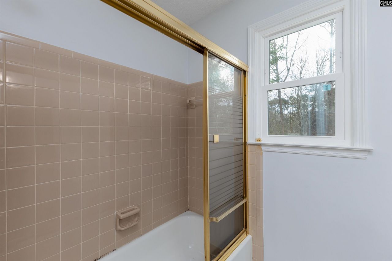 200 Timbercreek Court  Photo 28