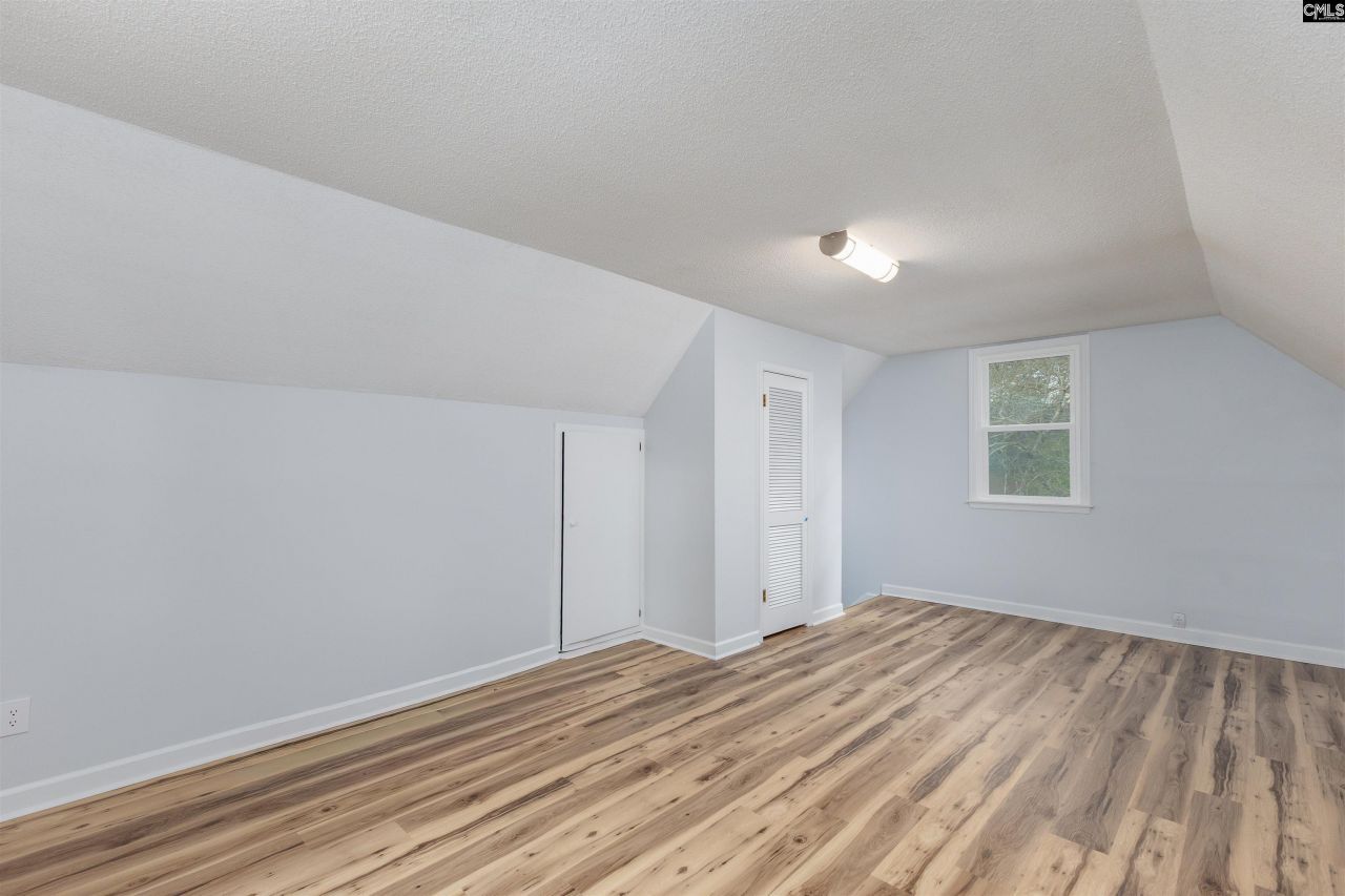 200 Timbercreek Court  Photo 29