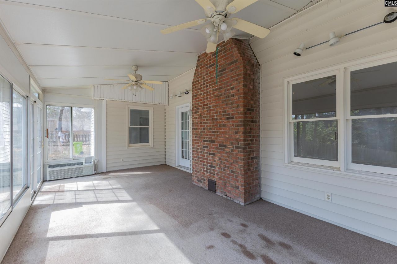 200 Timbercreek Court  Photo 31