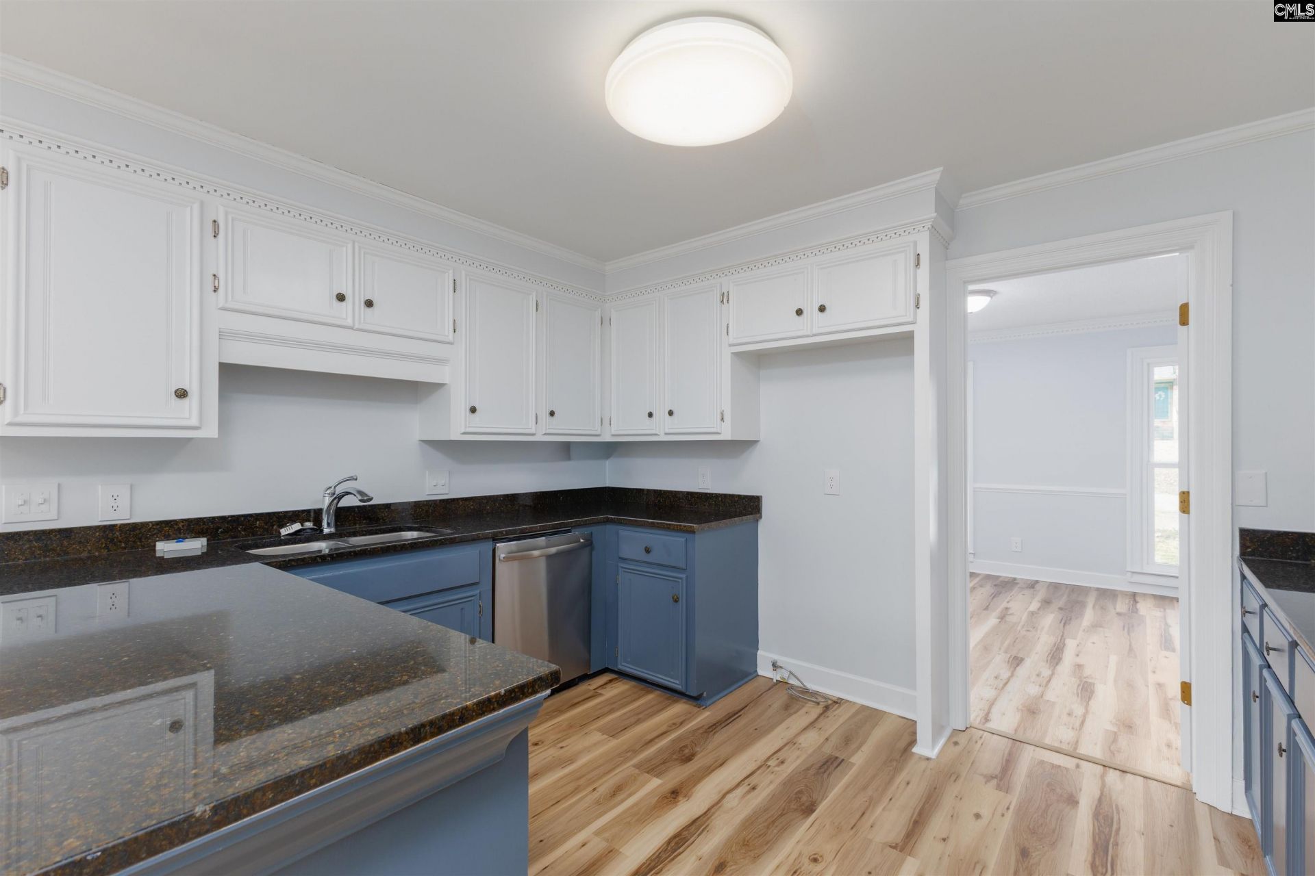 200 Timbercreek Court Photo 9