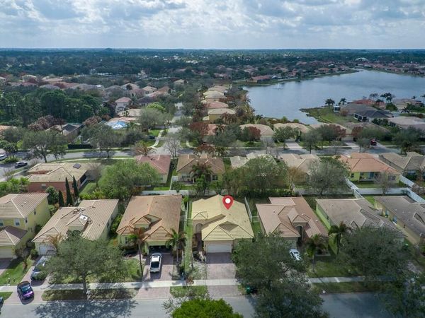 5913 Spring Lake Terrace, Fort Pierce, FL 34951