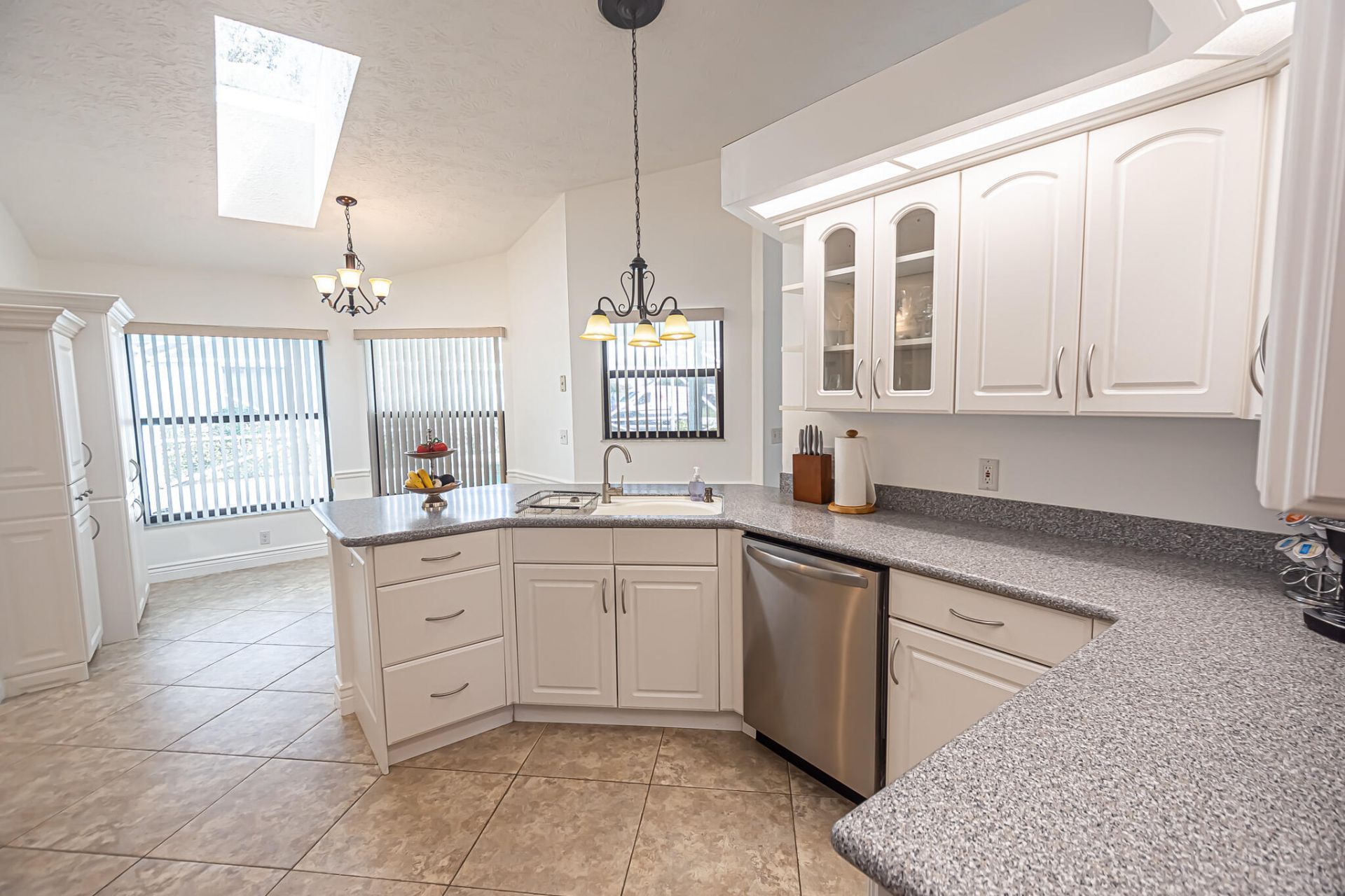 6935 NW Hershy Circle, Port Saint Lucie, FL 34983 Photo