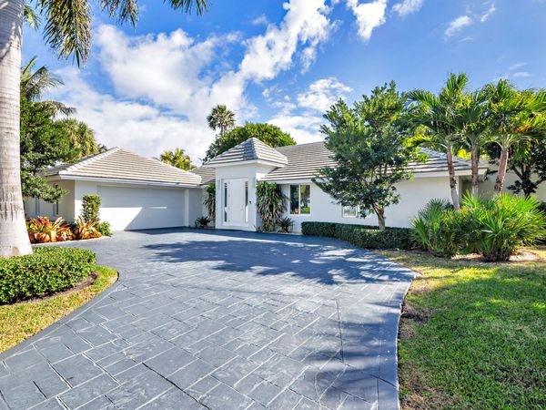 1386 S Atlantic Drive, Lantana, FL 33462