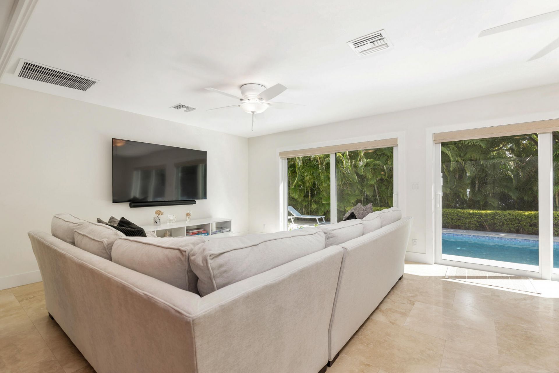 1386 S Atlantic Drive, Lantana, FL 33462 Photo