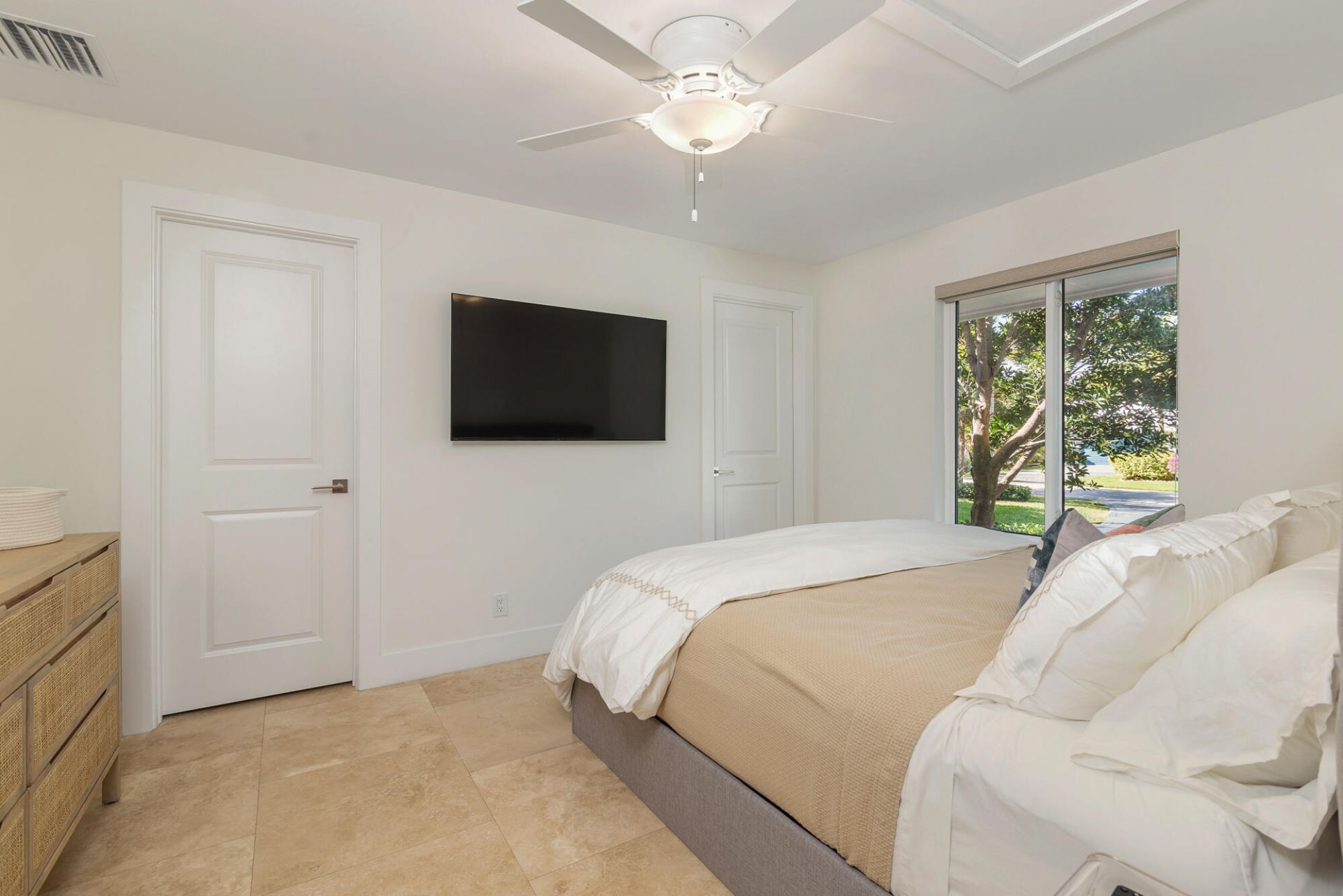 1386 S Atlantic Drive, Lantana, FL 33462 Photo