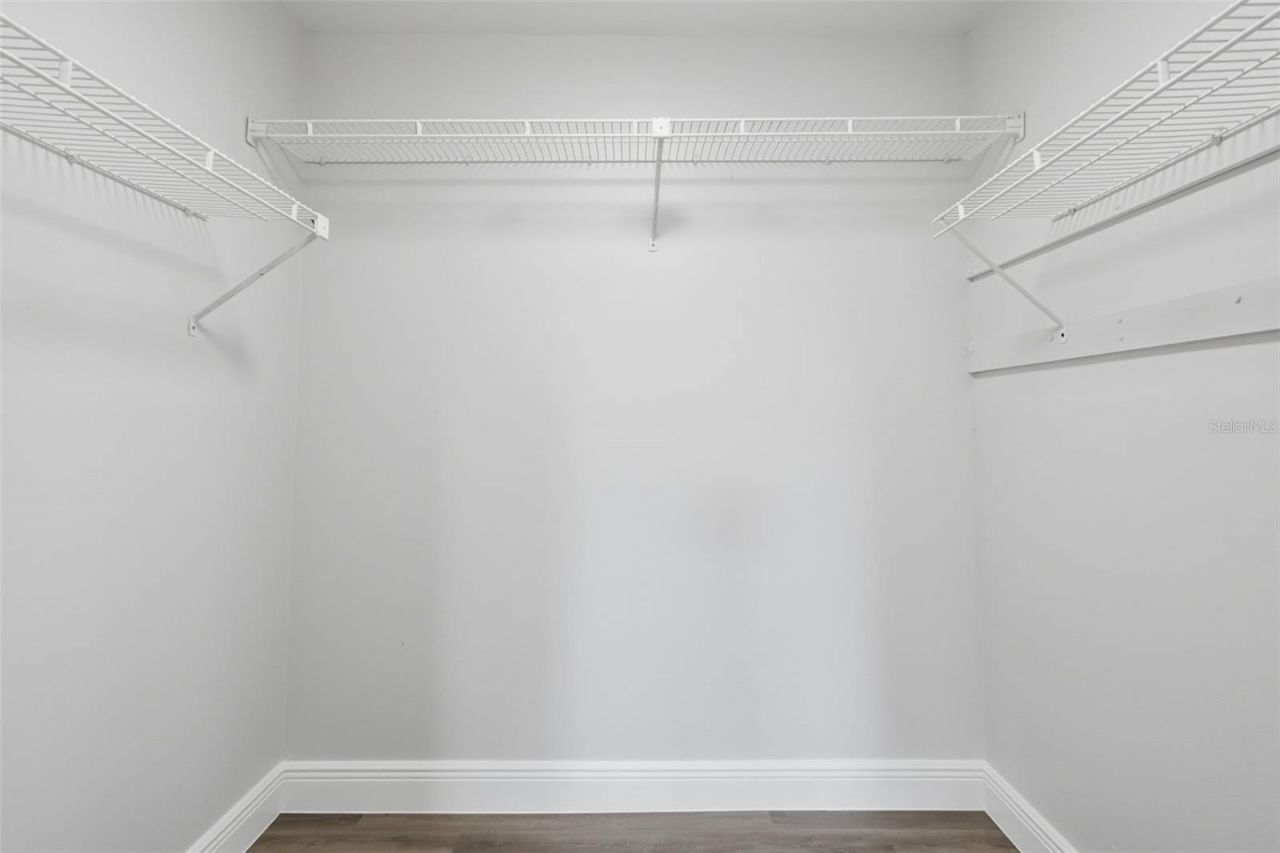 370 Sand Pine Place, Geneva, FL 32732 Photo