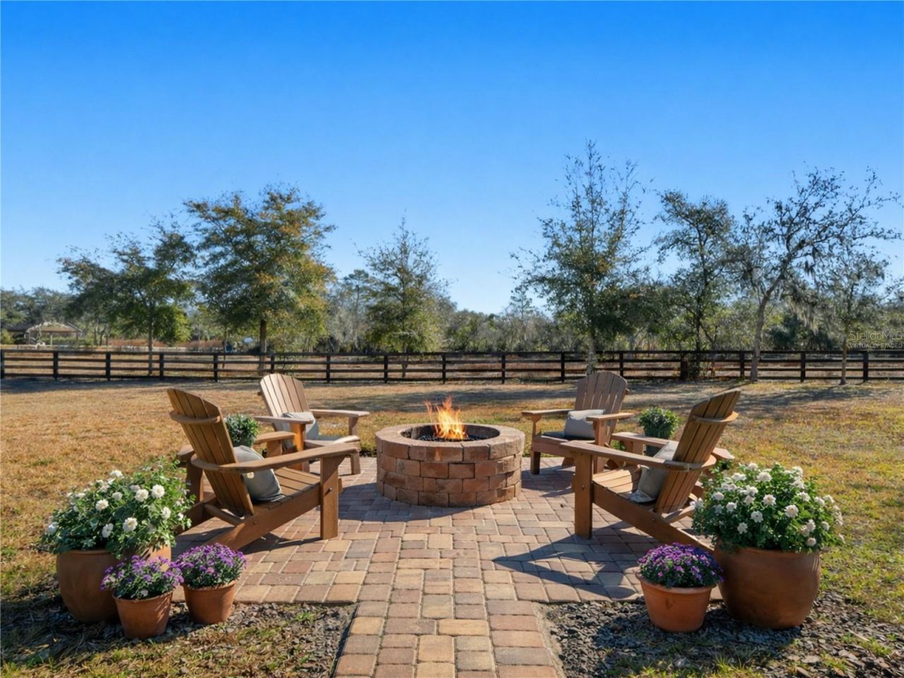 370 Sand Pine Place, Geneva, FL 32732 Photo