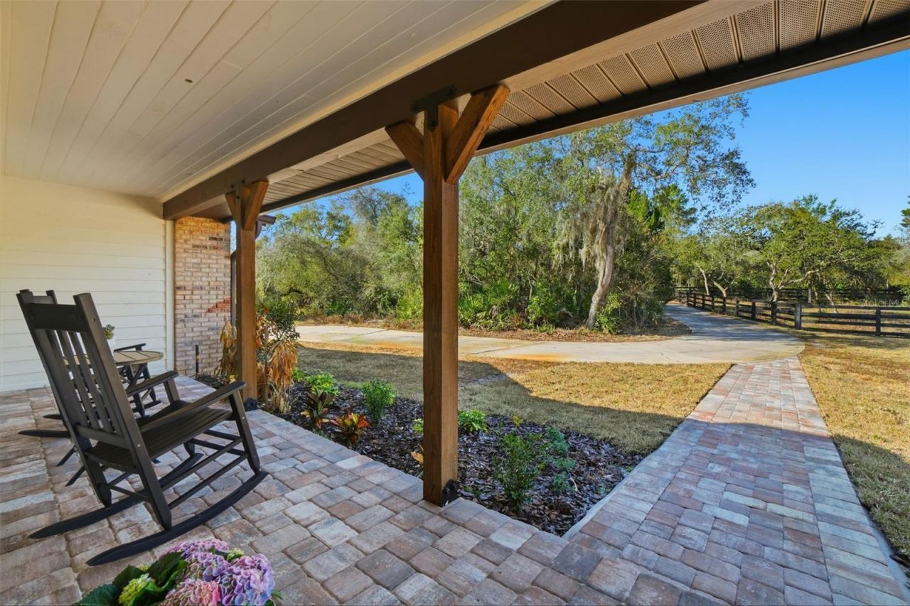 370 Sand Pine Place, Geneva, FL 32732 Photo