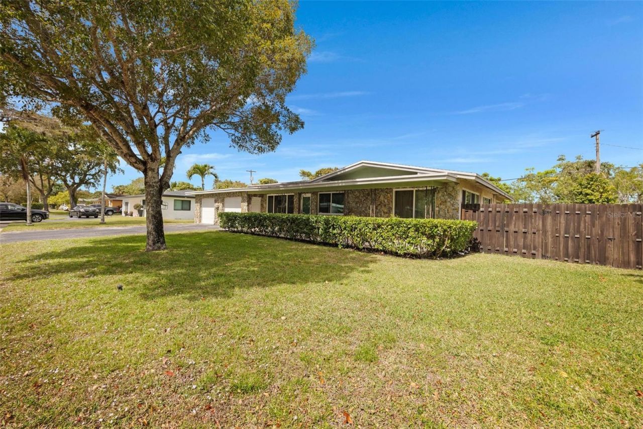 6101 Pine Terrace, Plantation, FL 33317 Photo