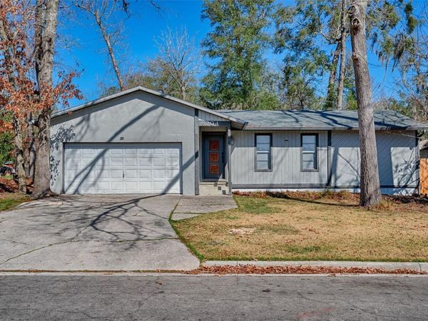 8204 SW 13TH ROAD, GAINESVILLE, FL 32607
