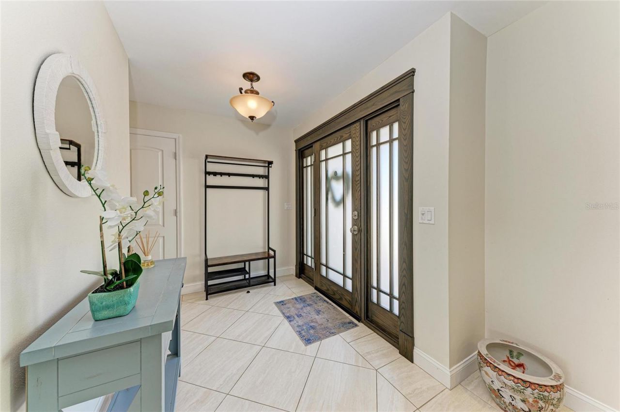 5507 Contento Drive, Sarasota, FL 34242 Photo
