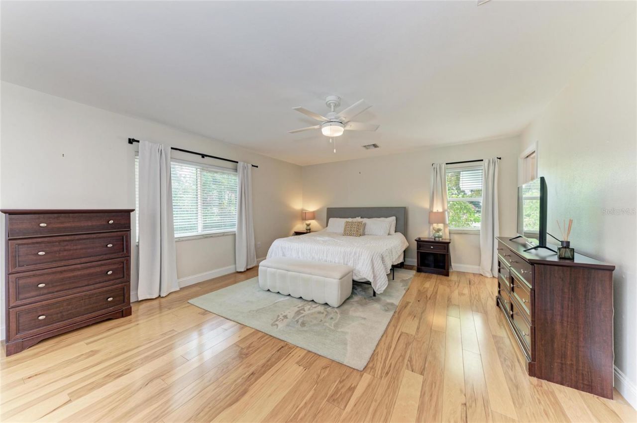 5507 Contento Drive, Sarasota, FL 34242 Photo