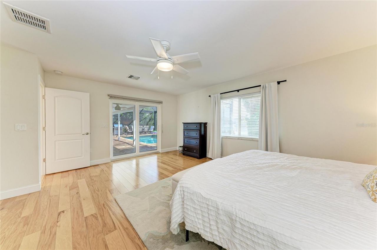 5507 Contento Drive, Sarasota, FL 34242 Photo