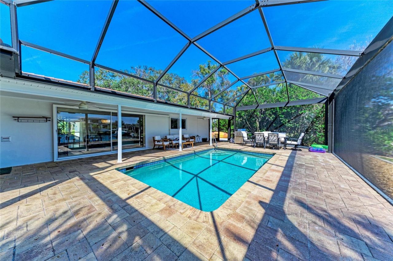 5507 Contento Drive, Sarasota, FL 34242 Photo