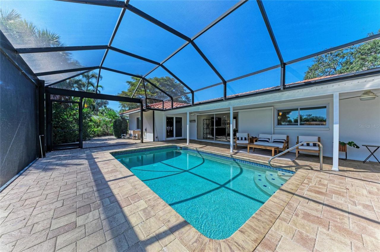 5507 Contento Drive, Sarasota, FL 34242 Photo