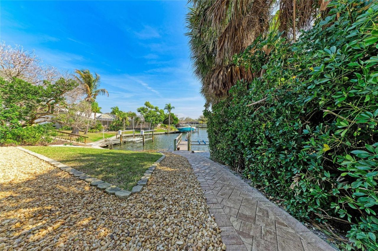 5507 Contento Drive, Sarasota, FL 34242 Photo