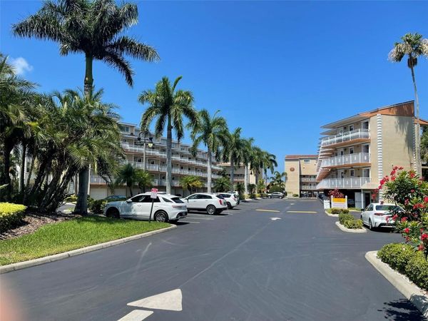 1420 BAYSHORE BOULEVARD, Unit 403, DUNEDIN, FL 34698