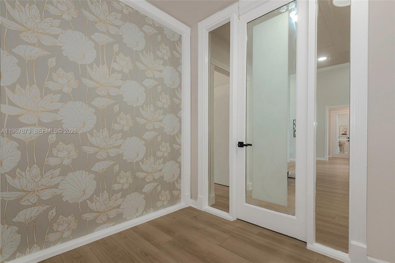 622 E Enclave Cir E , Pembroke Pines, FL 33027 Photo