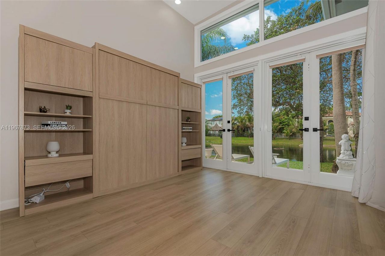 622 E Enclave Cir E , Pembroke Pines, FL 33027 Photo