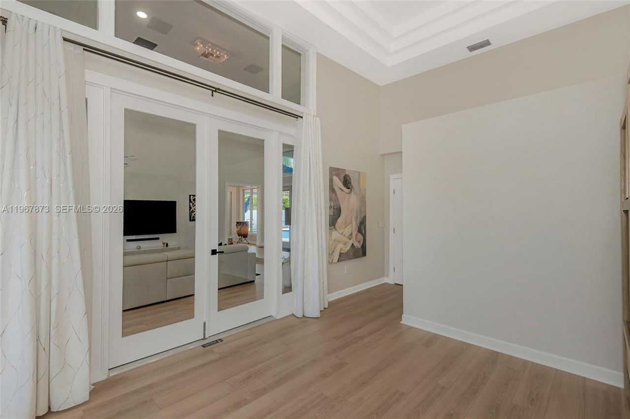 622 E Enclave Cir E , Pembroke Pines, FL 33027 Photo