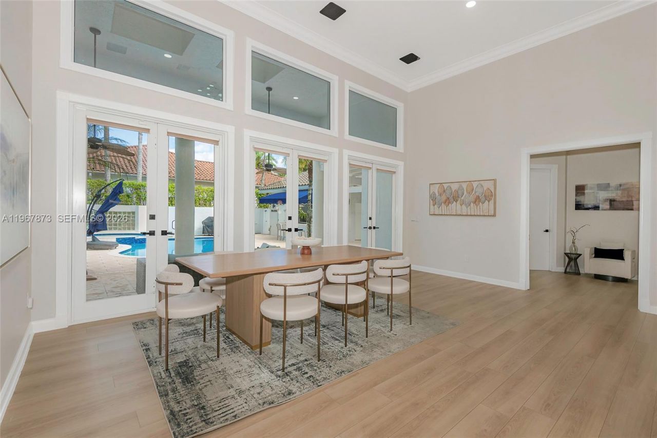 622 E Enclave Cir E , Pembroke Pines, FL 33027 Photo