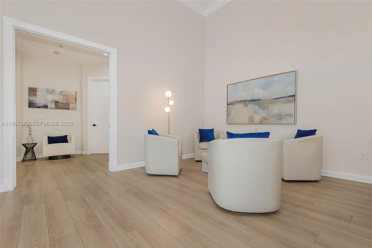 622 E Enclave Cir E , Pembroke Pines, FL 33027 Photo