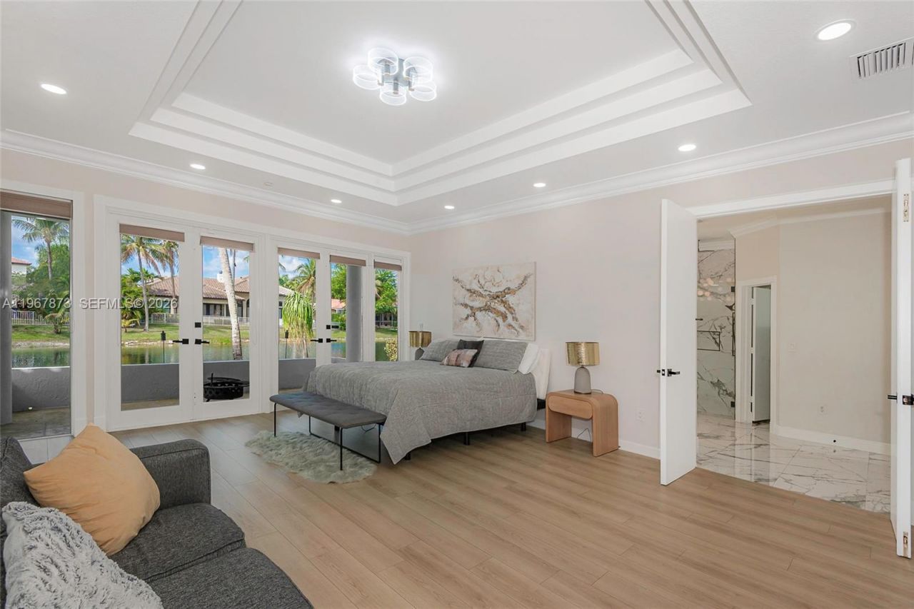 622 E Enclave Cir E , Pembroke Pines, FL 33027 Photo