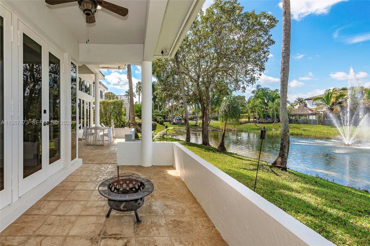 622 E Enclave Cir E , Pembroke Pines, FL 33027 Photo