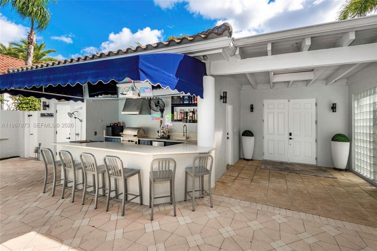 622 E Enclave Cir E , Pembroke Pines, FL 33027 Photo