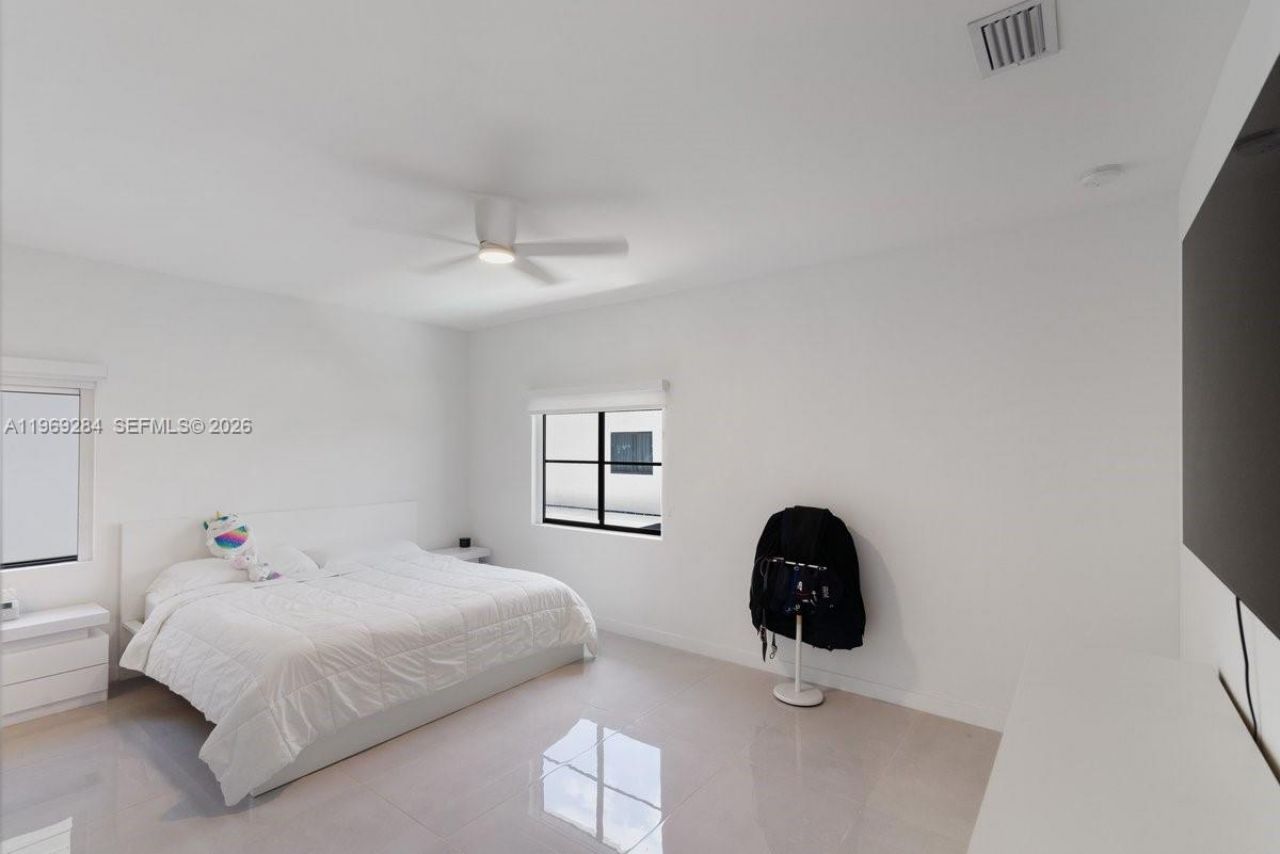 1396 NW 3rd St, Florida City, FL 33034 Photo