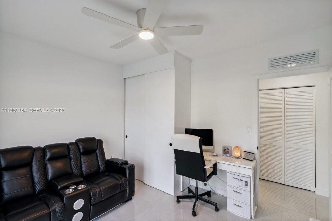 1396 NW 3rd St, Florida City, FL 33034 Photo