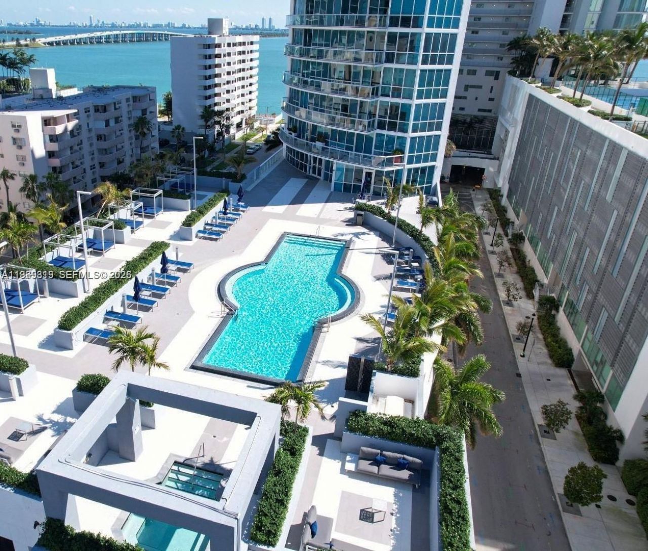 480 NE 30th St, Unit 1403, Miami, FL 33137 Photo