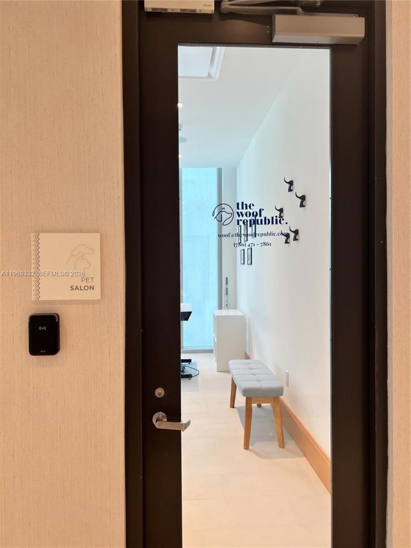 700 NE 26th Ter , Unit 2205, Miami, FL 33137 Photo