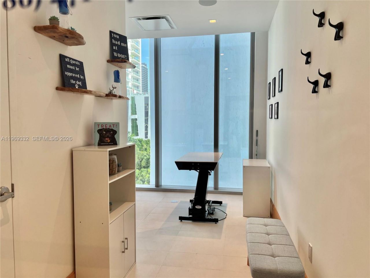 700 NE 26th Ter , Unit 2205, Miami, FL 33137 Photo