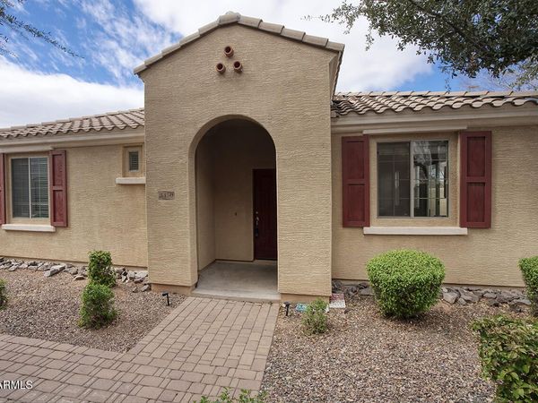 3450 E MILKY Way, Gilbert, AZ 85295