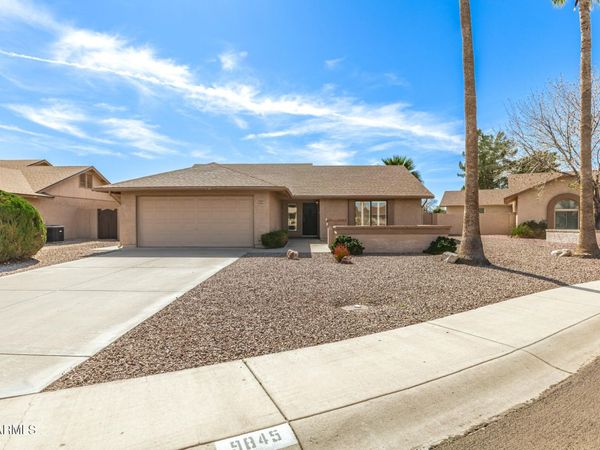 9845 W ORAIBI Drive, Peoria, AZ 85382