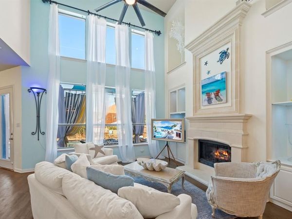 3917 Autumn Lane, Bedford, TX 76021