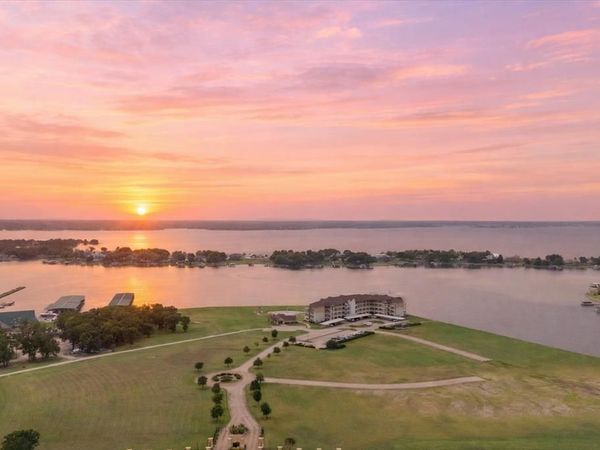 9900 Northshore Boulevard, Unit 3105, Corsicana, TX 75109