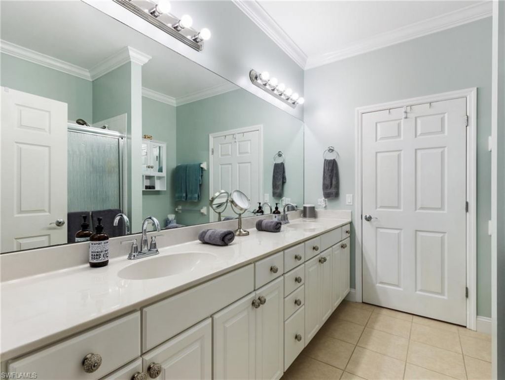 11711 Pasetto Ln, Unit 409, Fort Myers, FL 33908 Photo