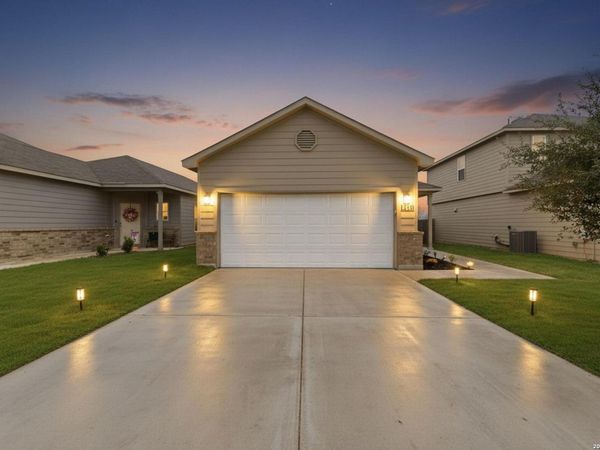 1220 Thea Cv, New Braunfels, TX 78130