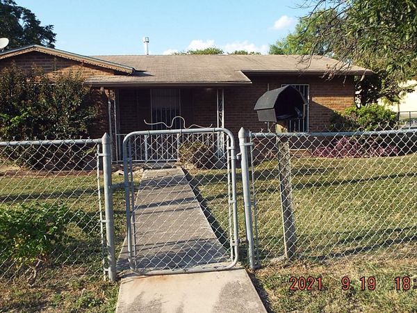 2603 Lombrano St, San Antonio, TX 78228